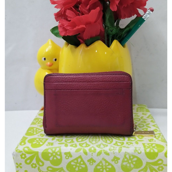 Michael Kors Red Pebbled Leather Zip Around Credit Card Small Wallet - Picture 2 of 16